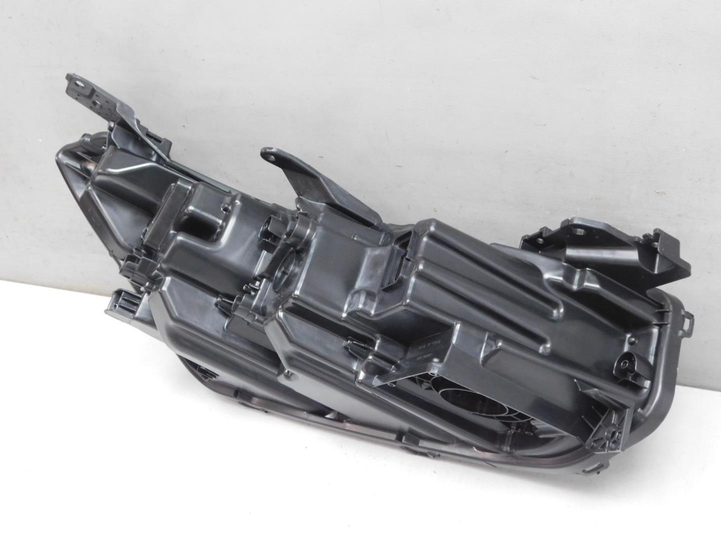 Корпус фары левой