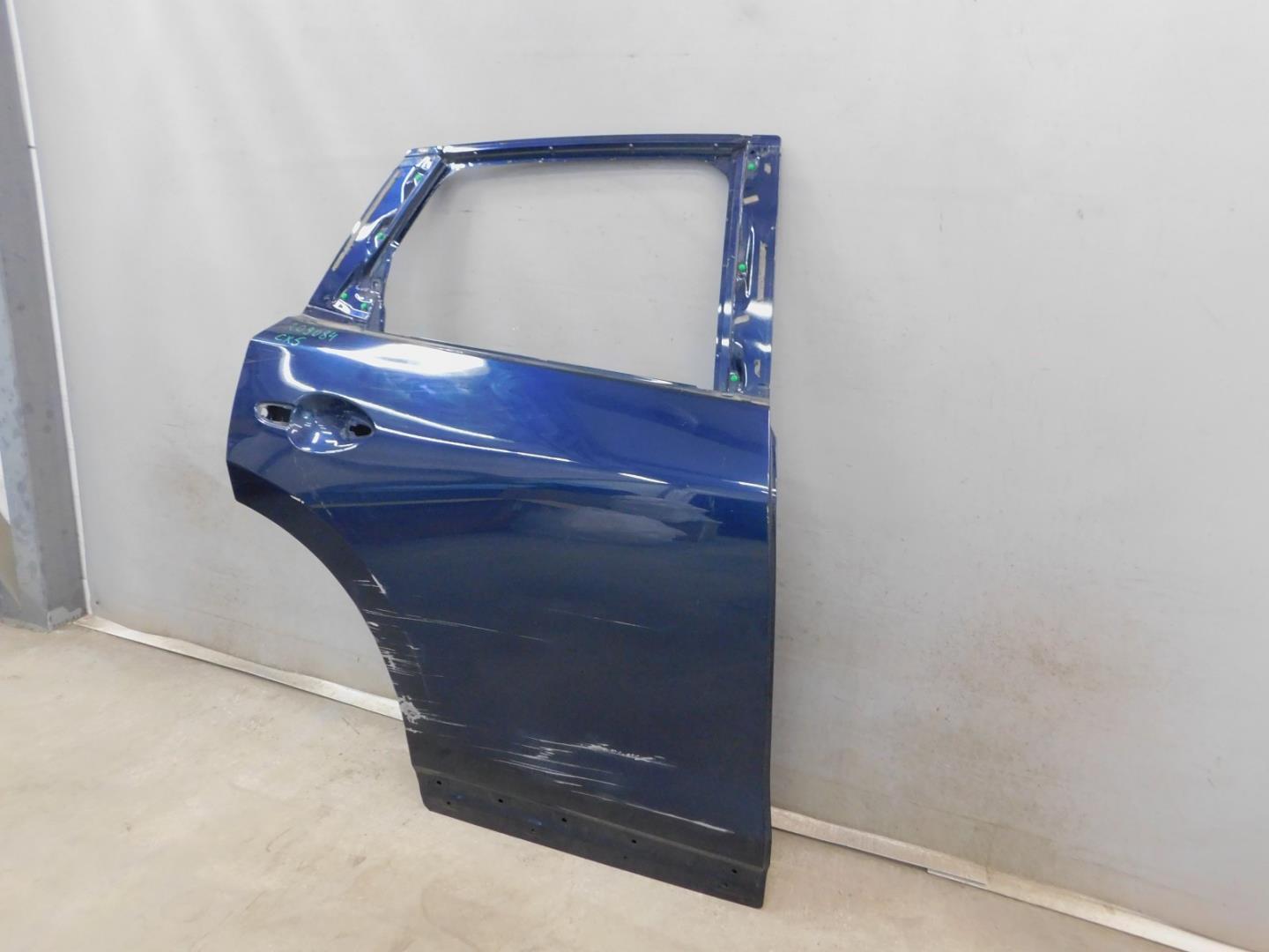 Дверь задняя правая