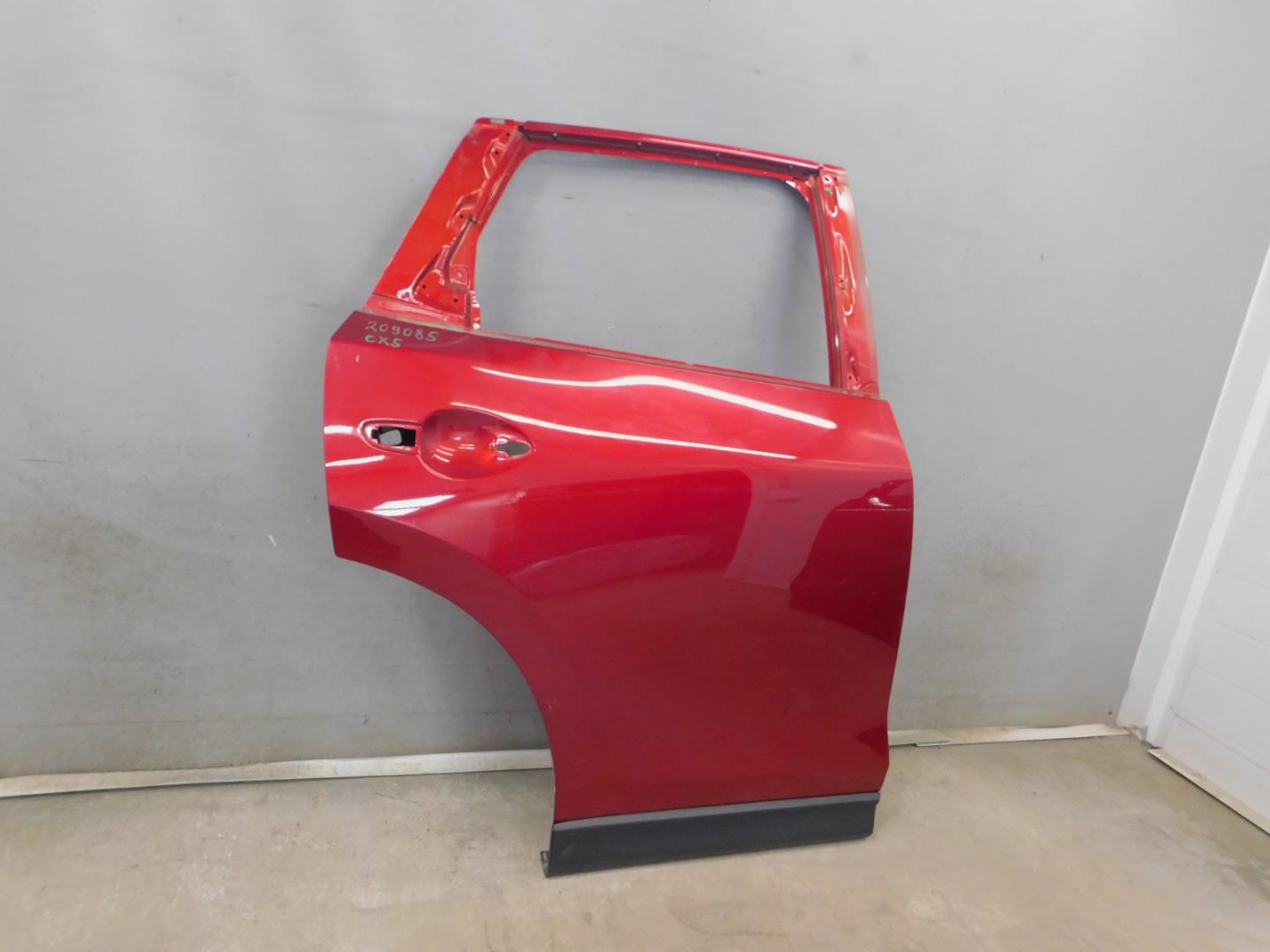 Дверь задняя правая