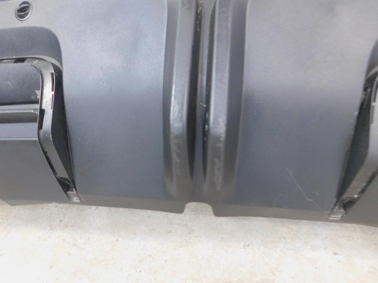 Бампер задний