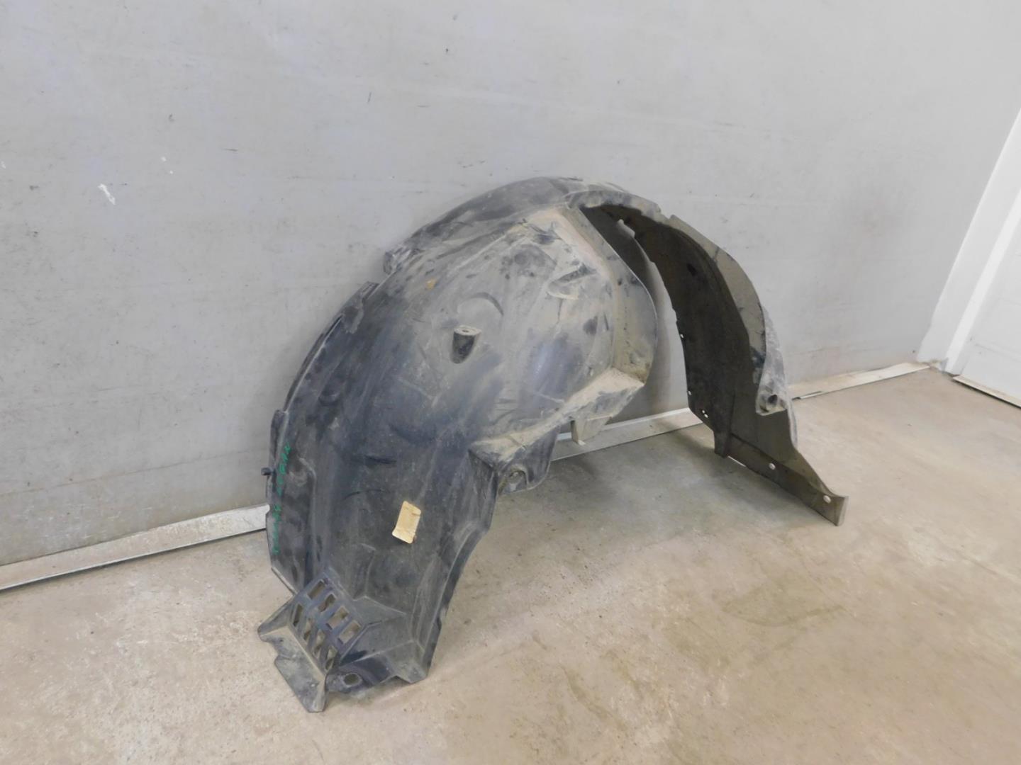 Локер передний правый