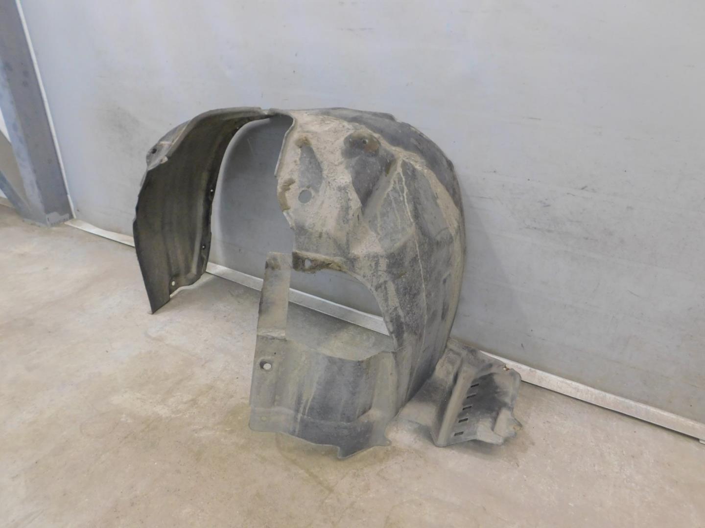 Локер передний левый