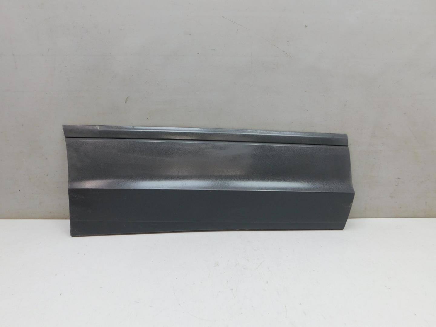 Накладка двери задней правой