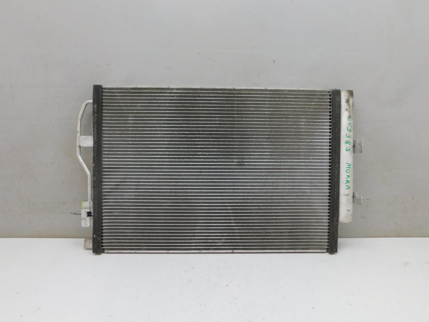 Радиатор кондиционера / конденсер