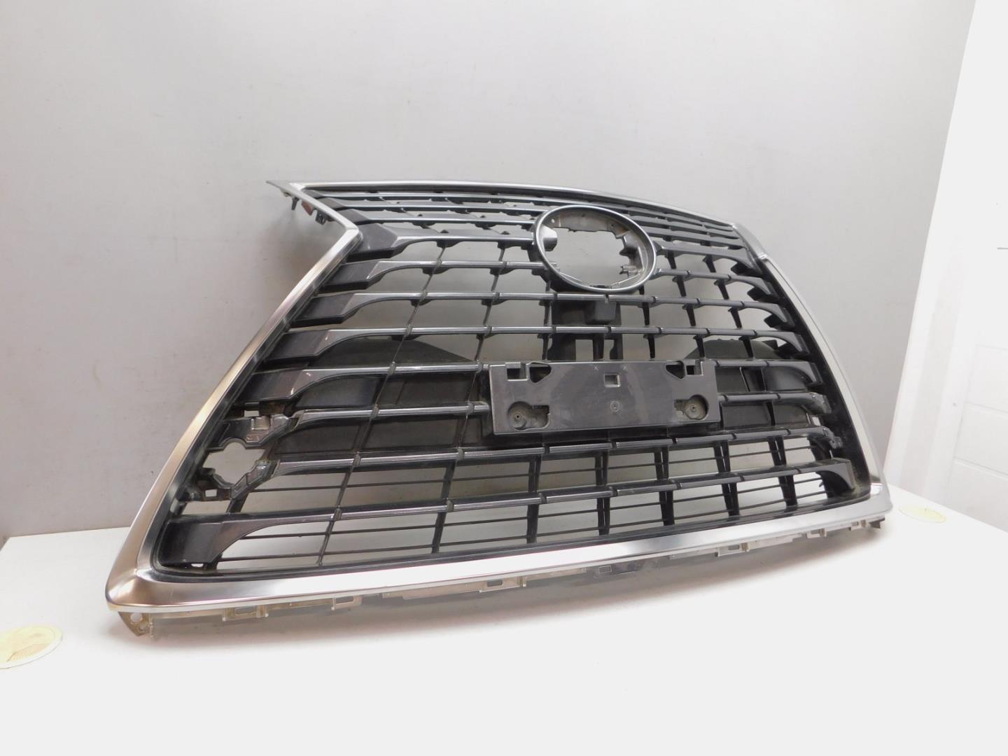 Решетка радиатора