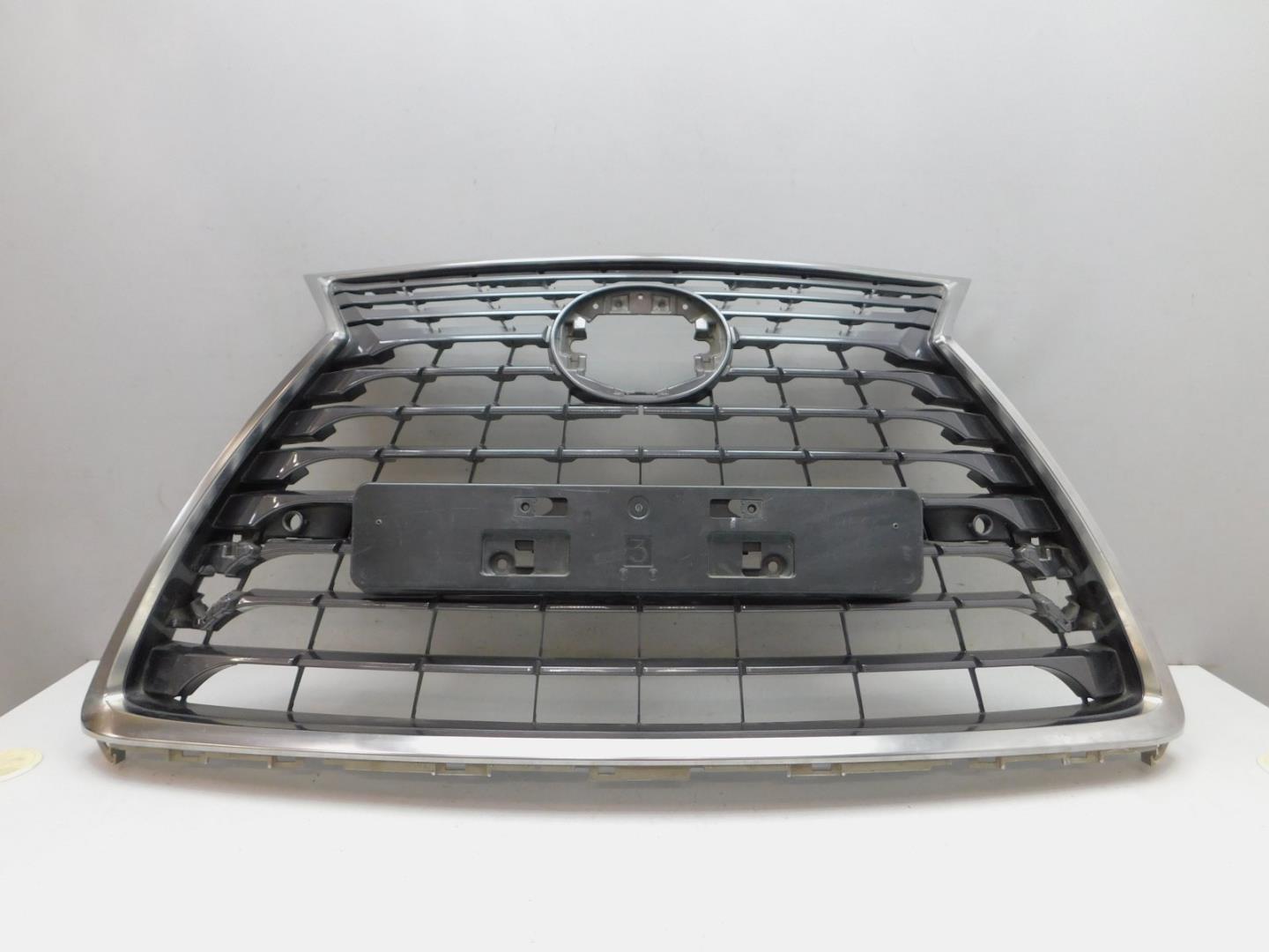 Решетка радиатора