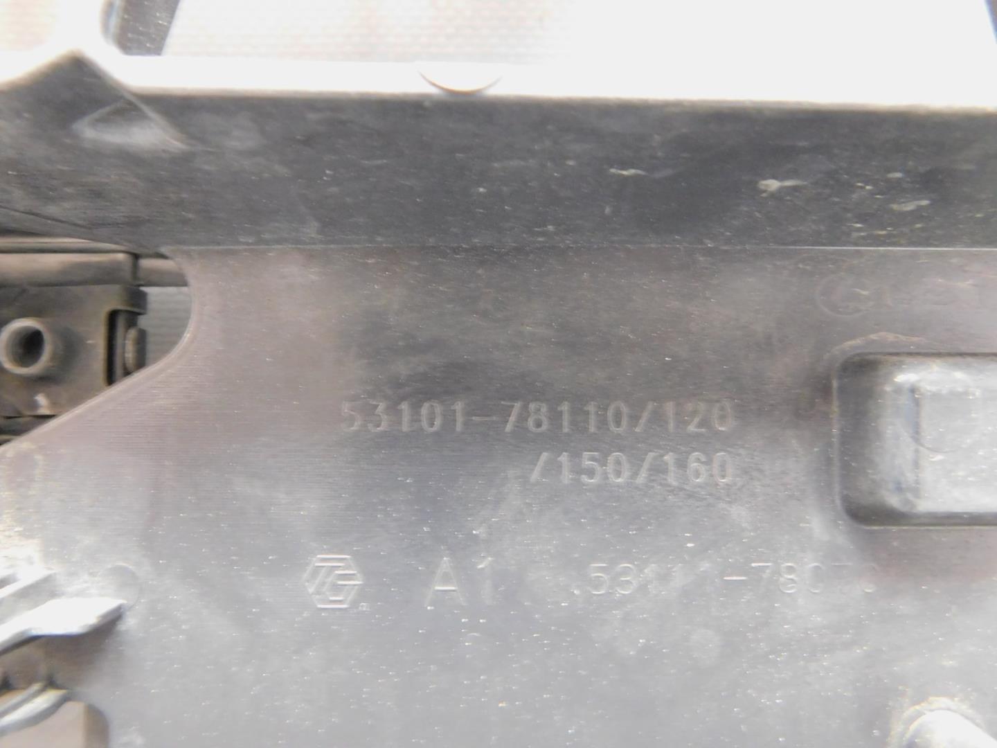 Решетка радиатора