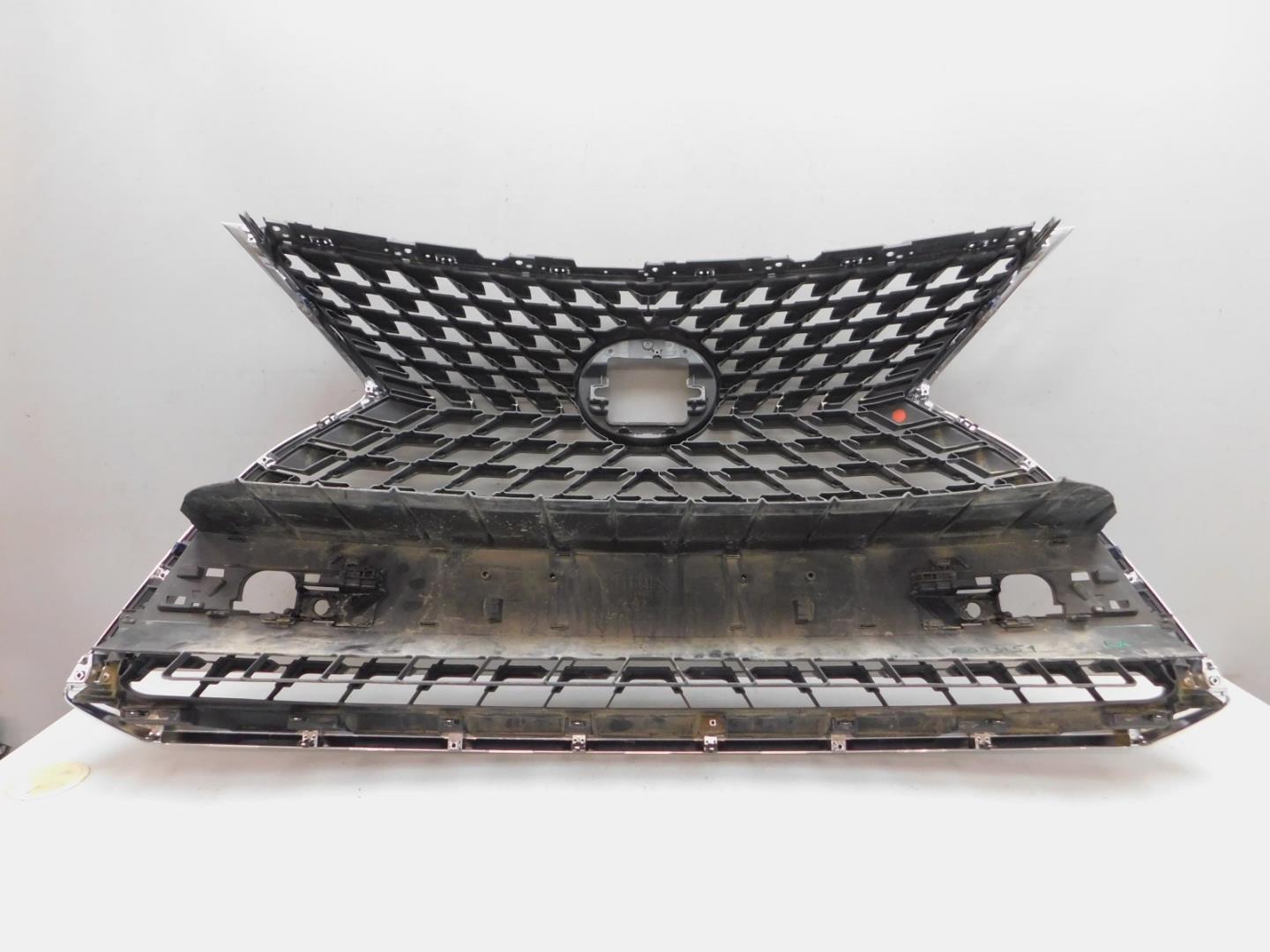 Решетка радиатора