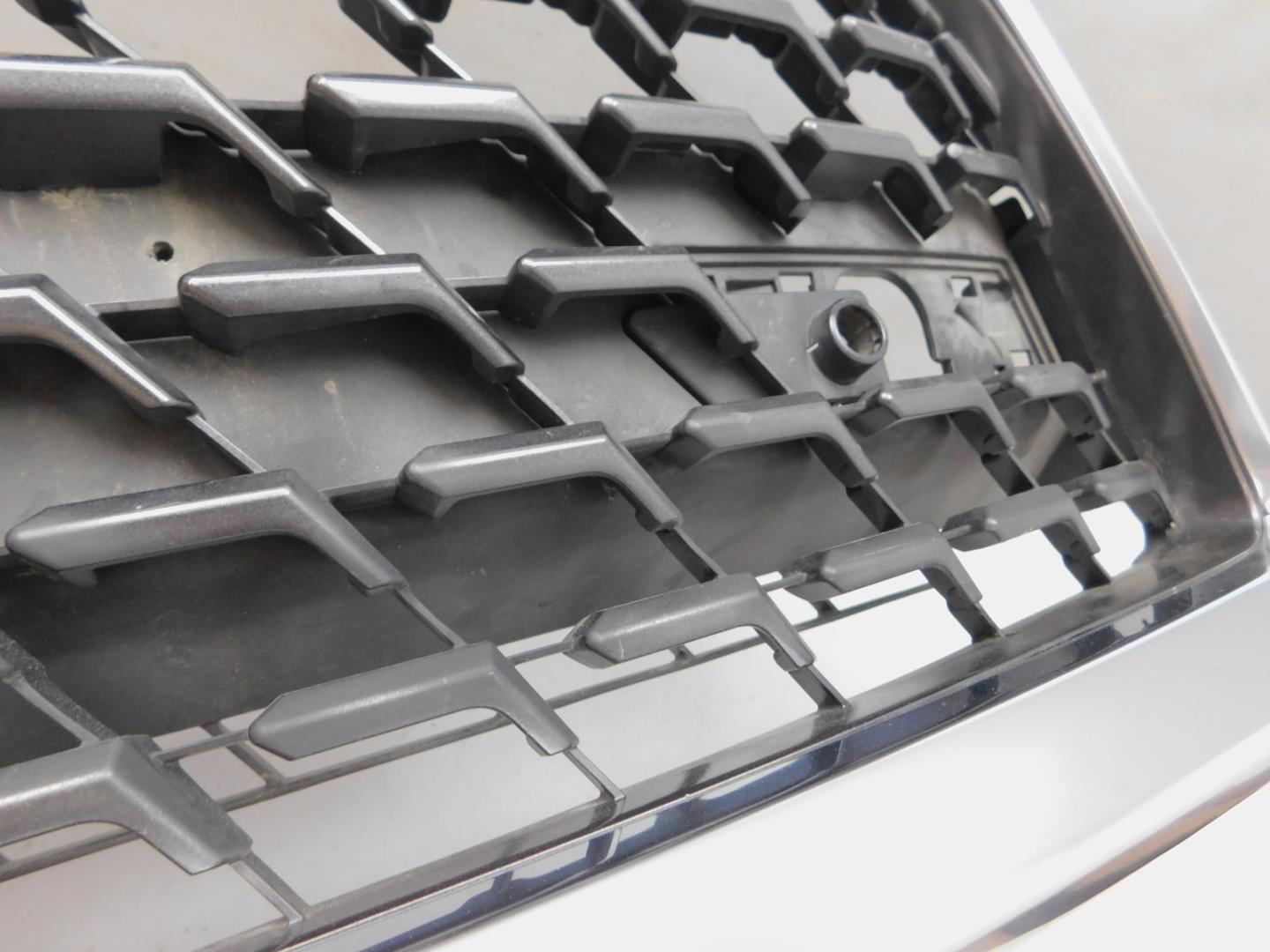 Решетка радиатора