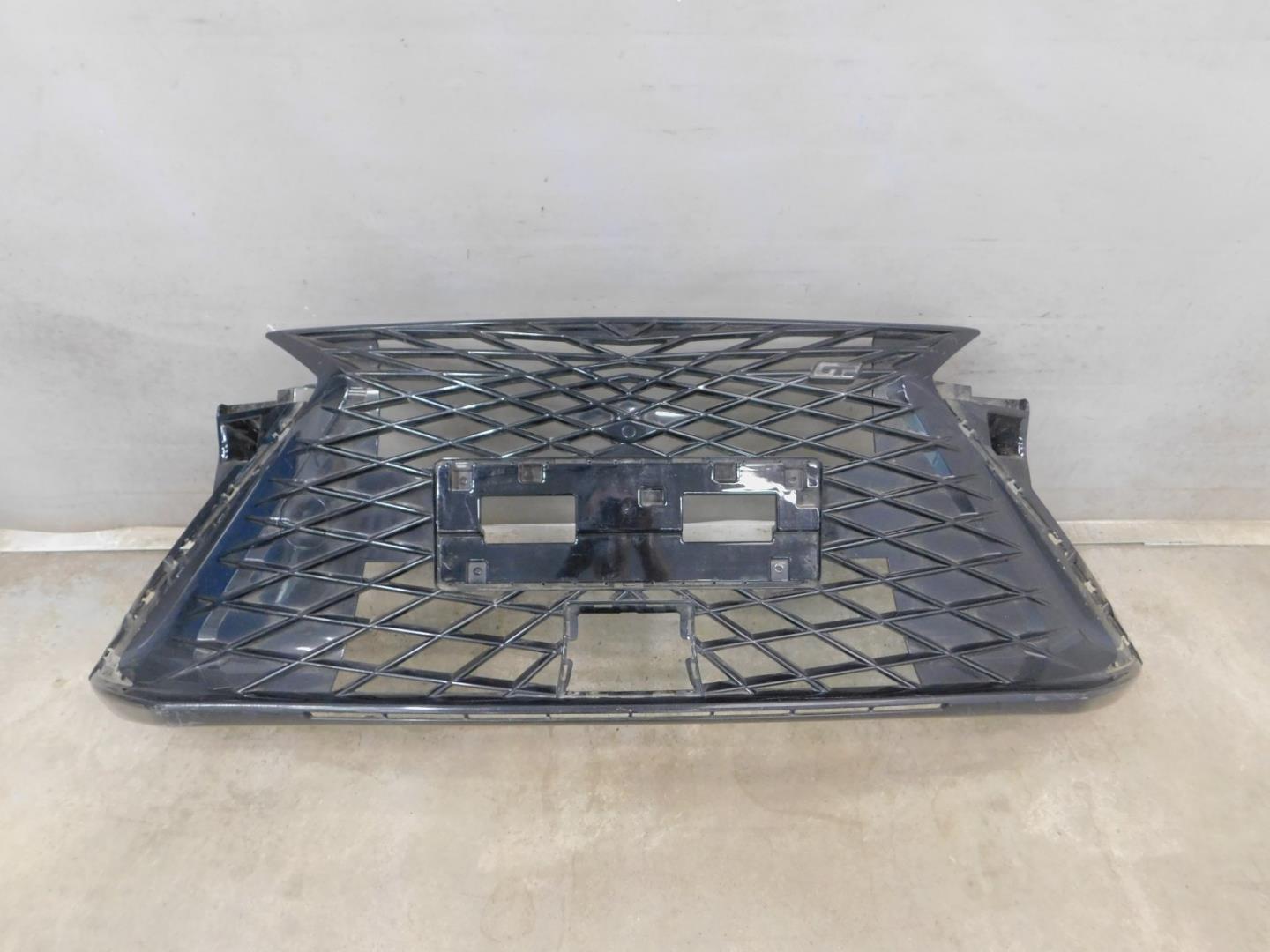 Решетка радиатора