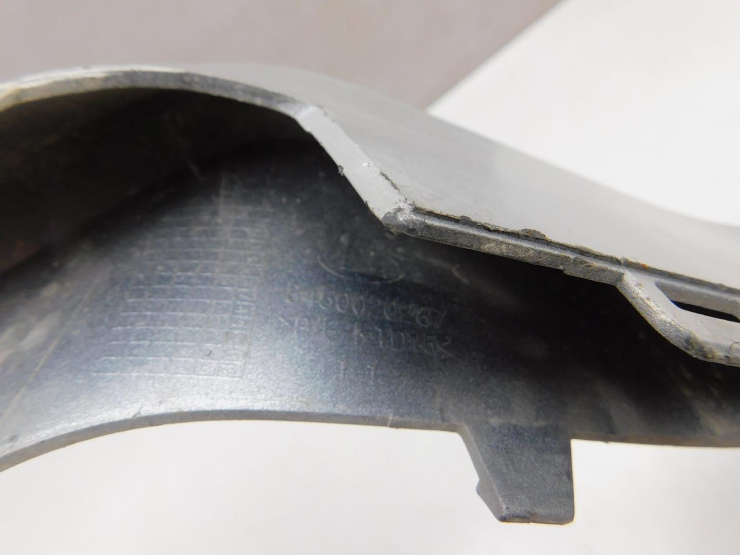 Накладка переднего бампера