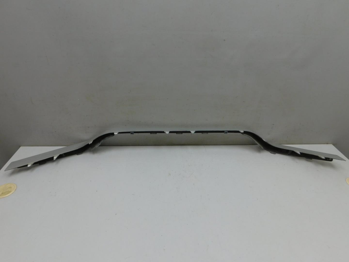 Накладка переднего бампера