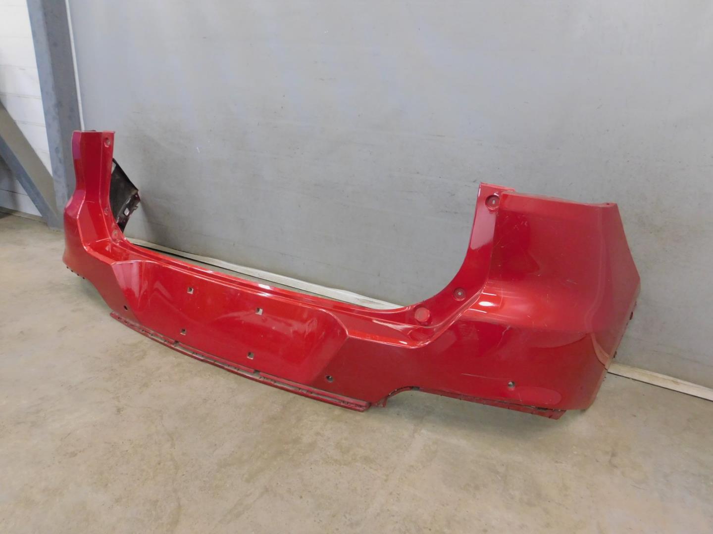 Бампер задний