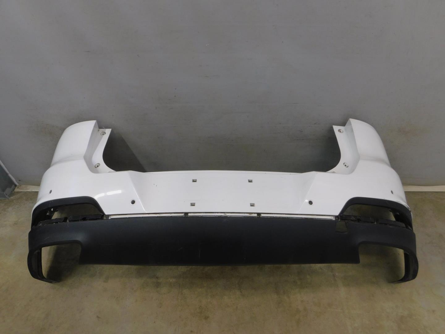 Бампер задний