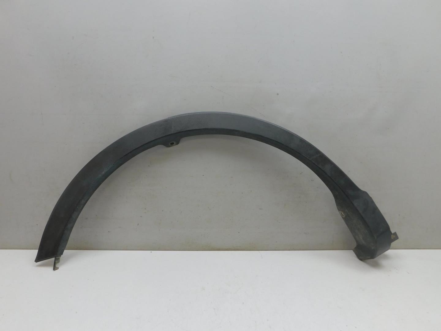 Накладка заднего крыла правого