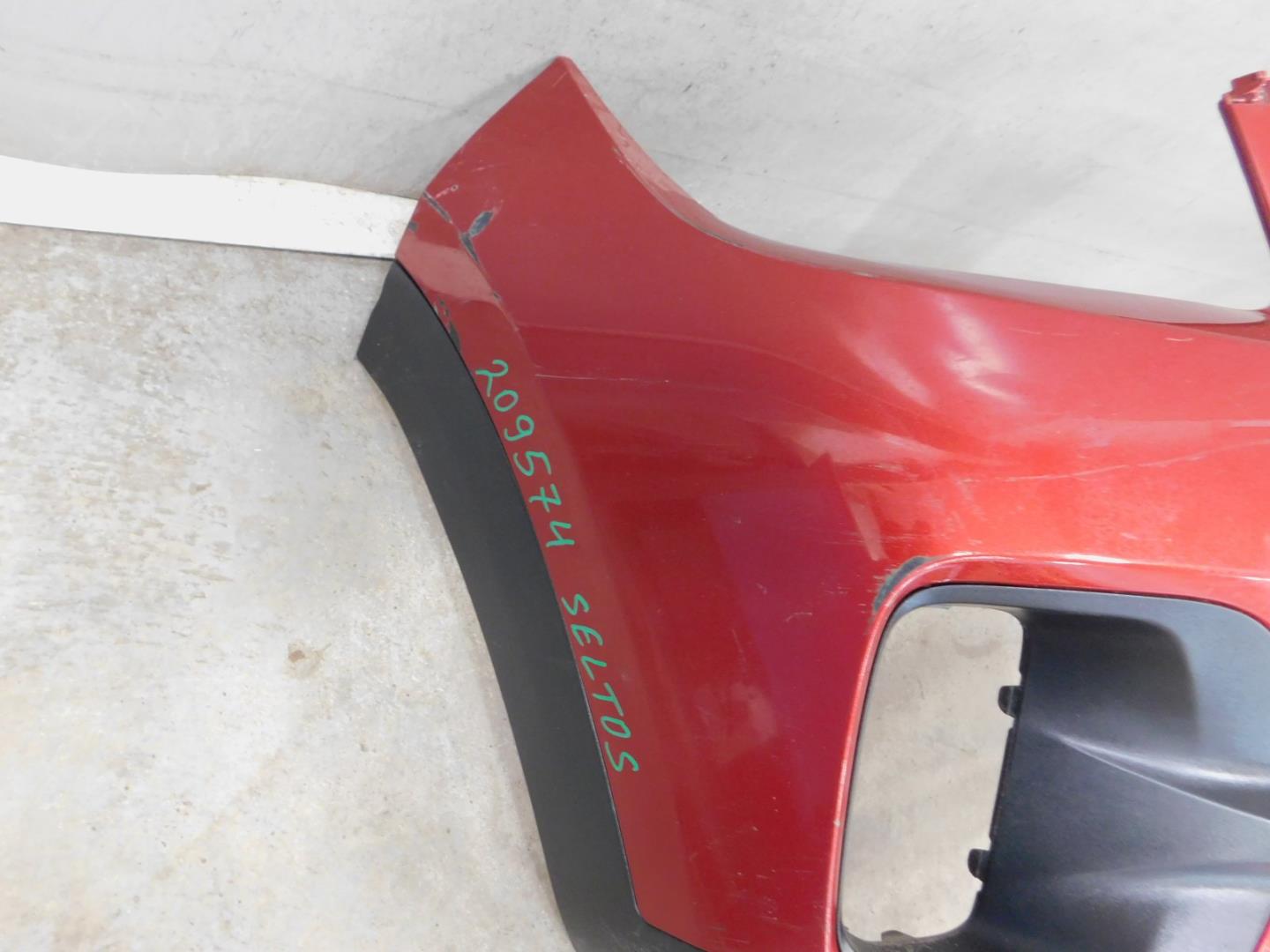 Бампер передний