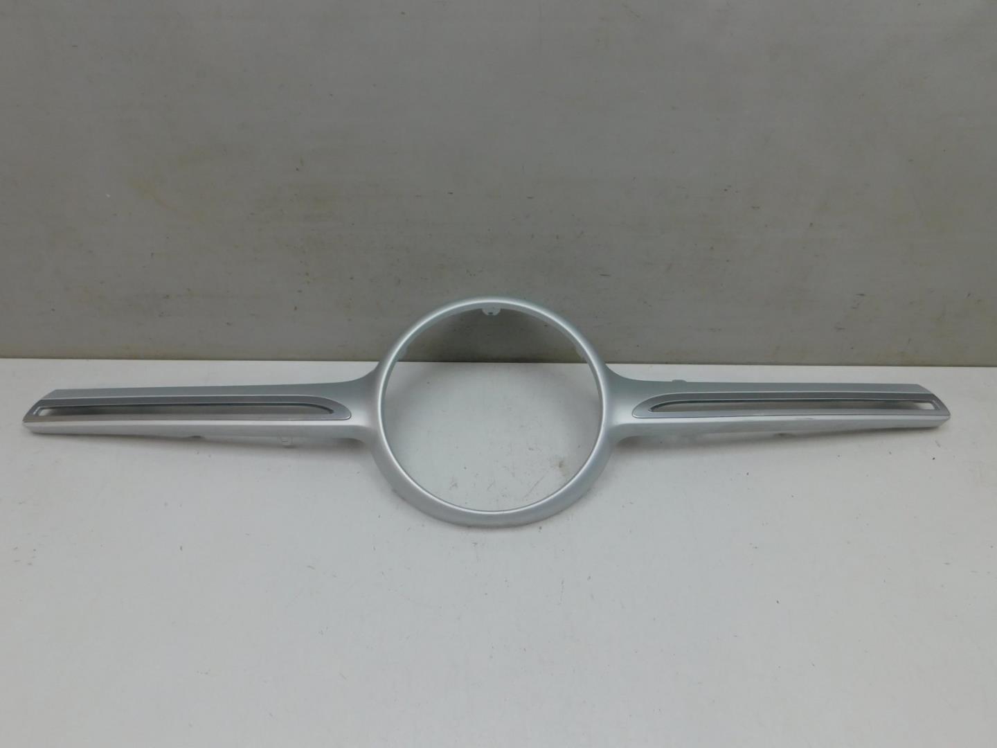 Накладка на решетку радиатора