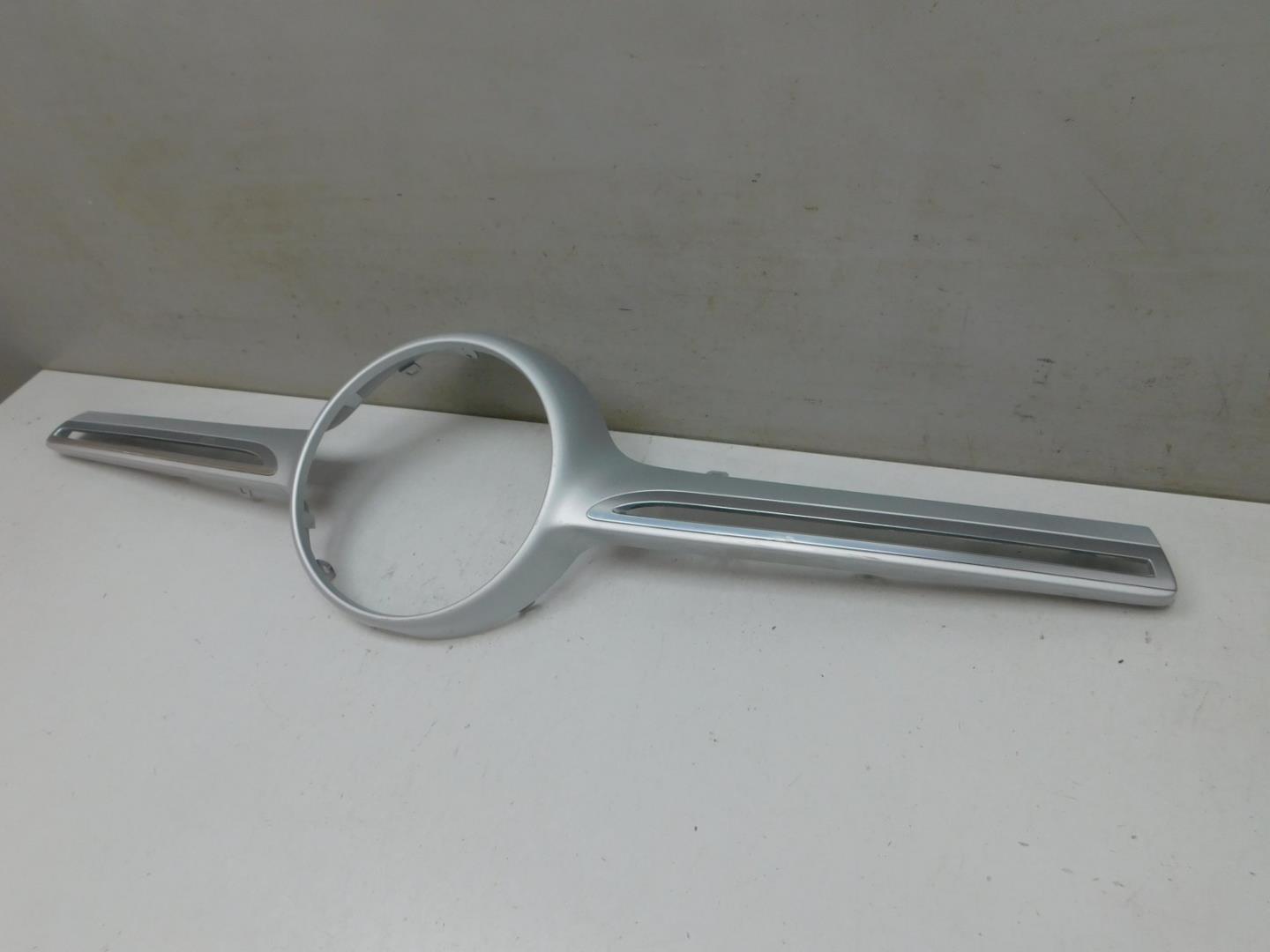 Накладка на решетку радиатора