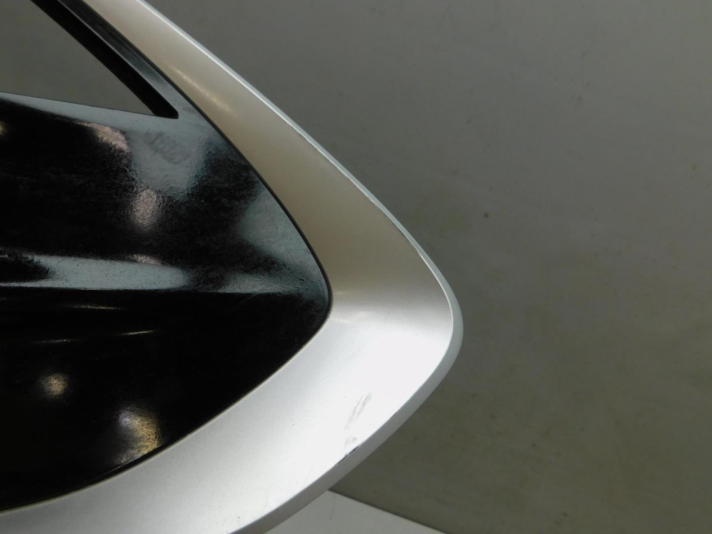 Решетка в бампер правая