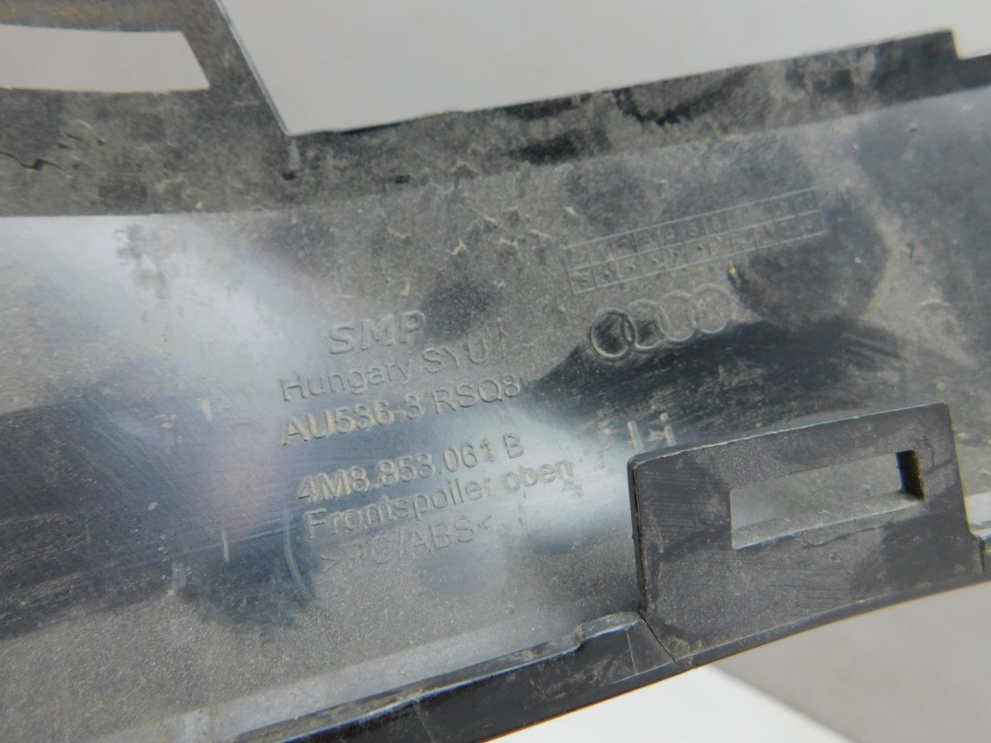 Накладка переднего бампера