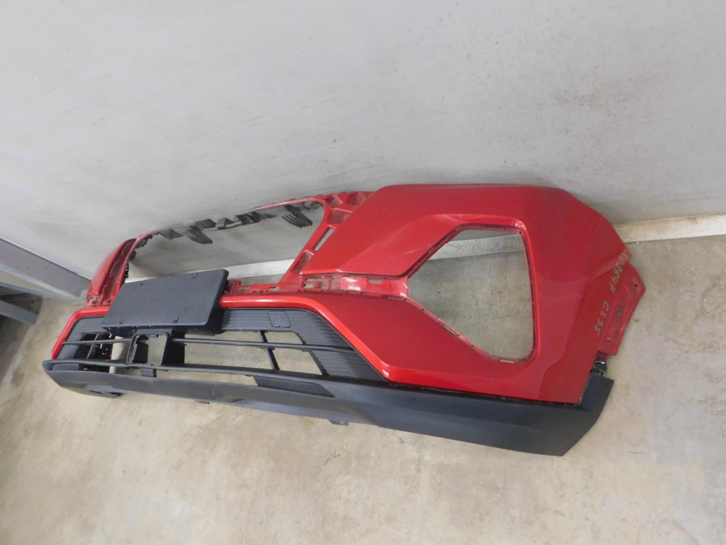 Бампер передний