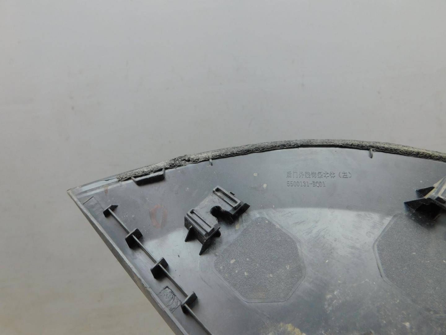 Накладка двери задней левой