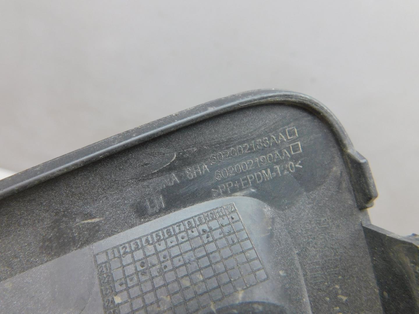 Решетка в бампер левая