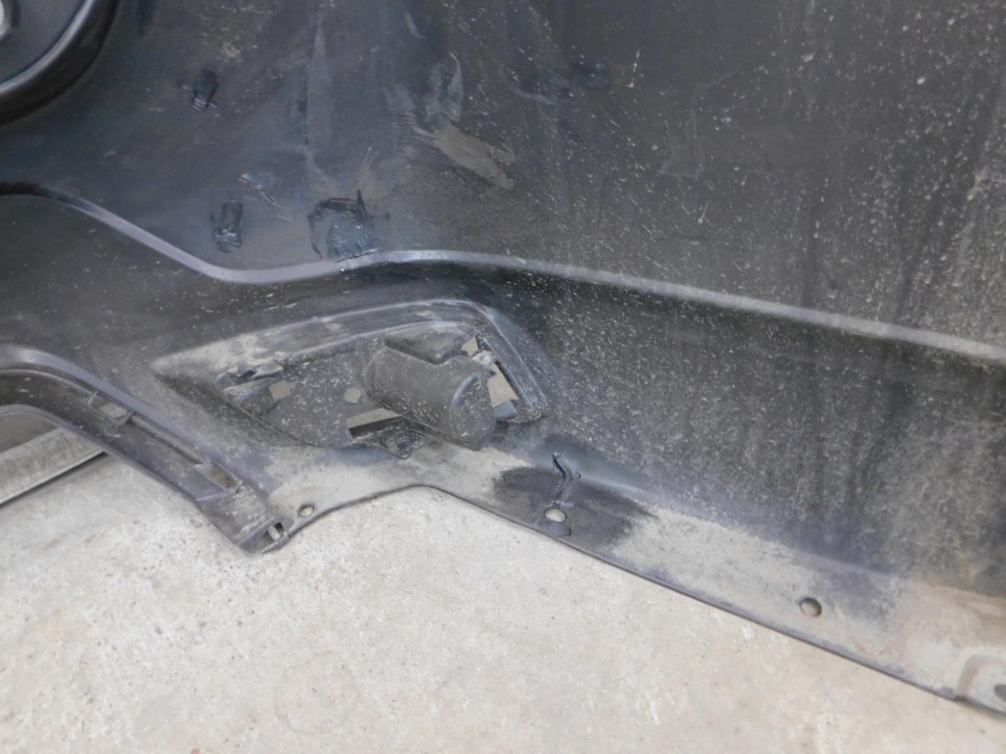 Бампер задний