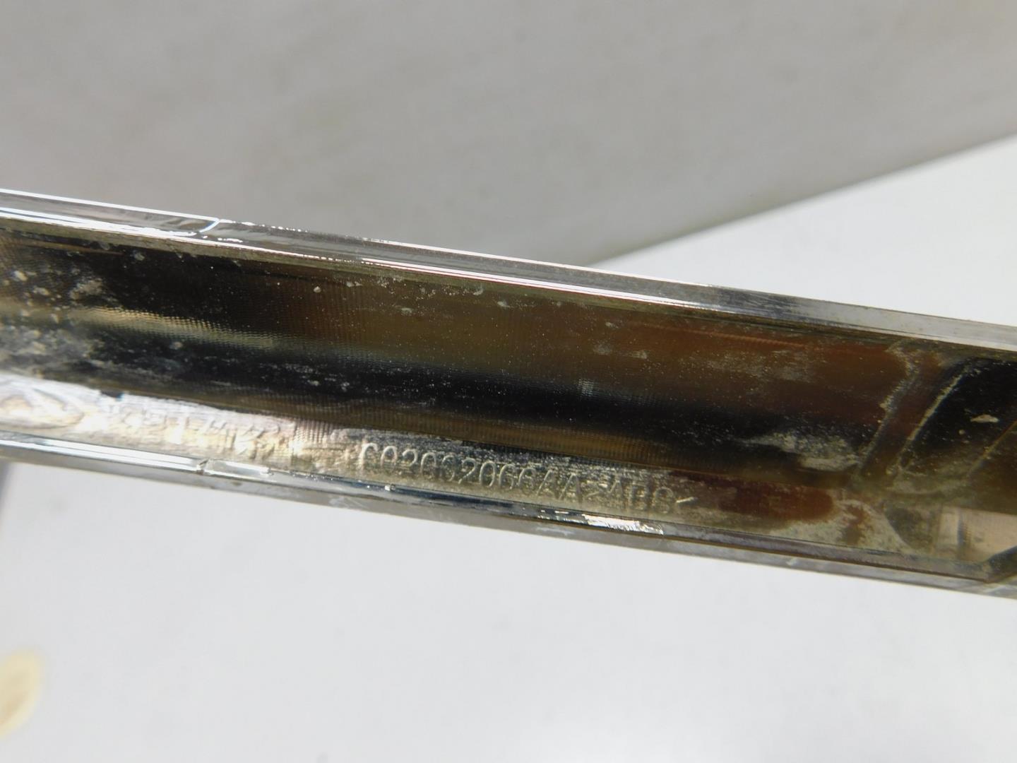 Накладка на решетку радиатора