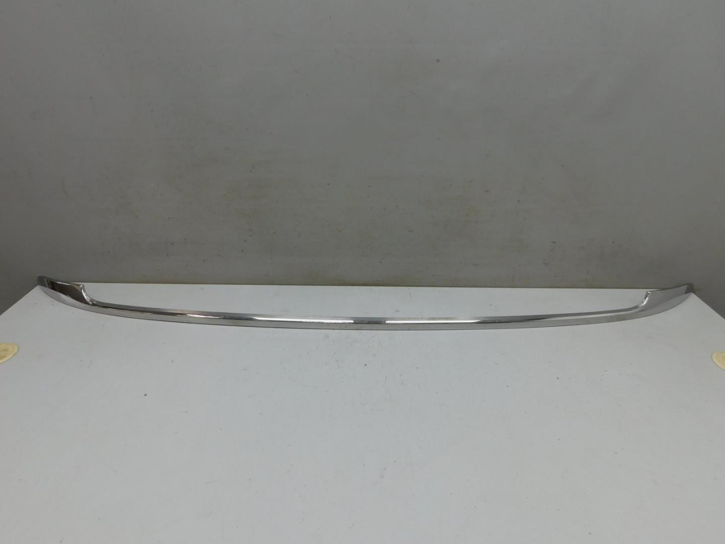 Молдинг заднего бампера