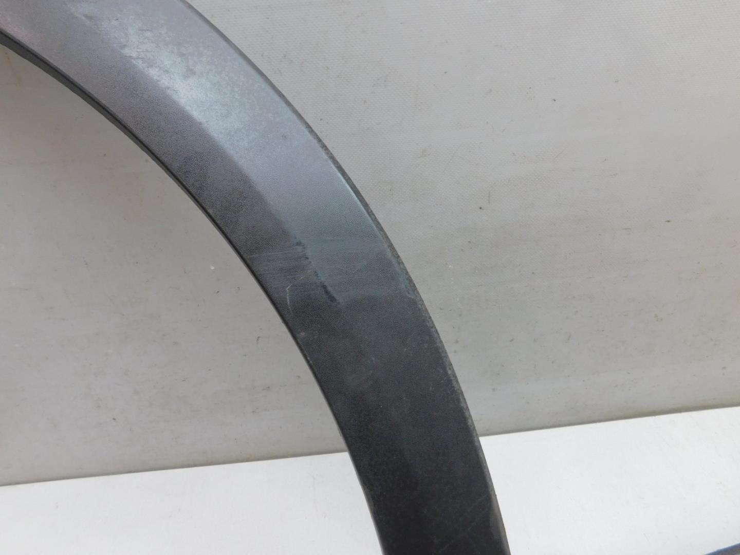 Накладка двери задней правой