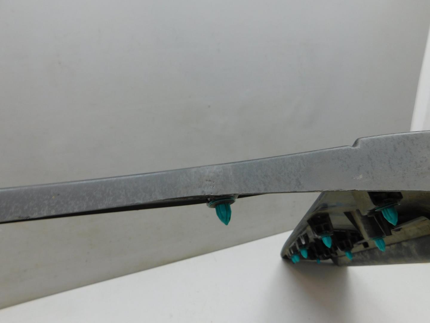 Накладка двери задней правой