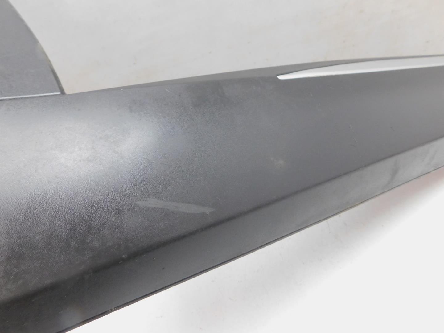 Накладка двери задней правой