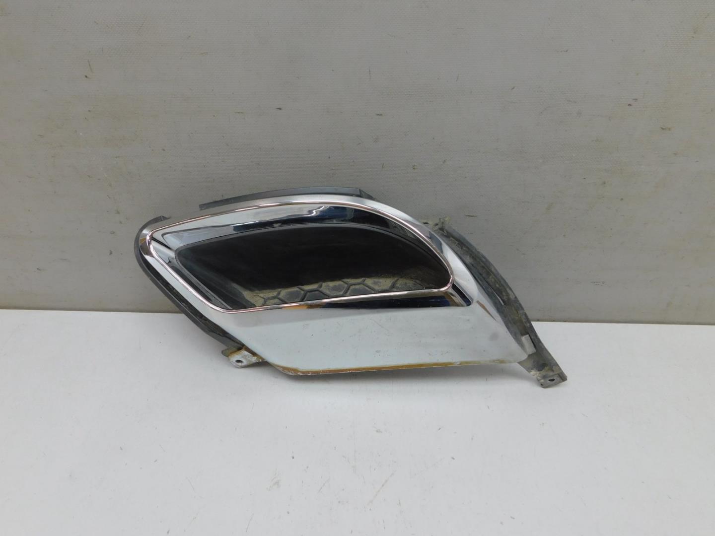 Накладка заднего бампера правая