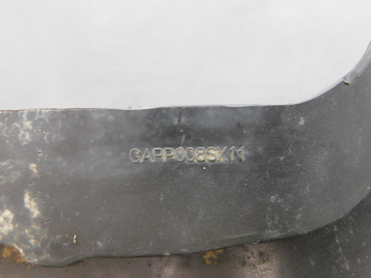 Брызговик задний левый