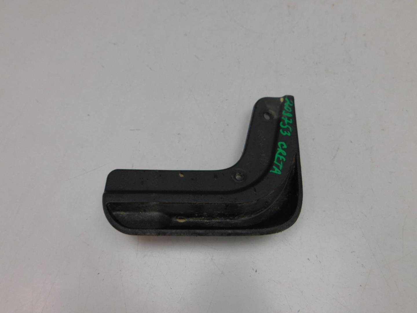 Брызговик задний левый