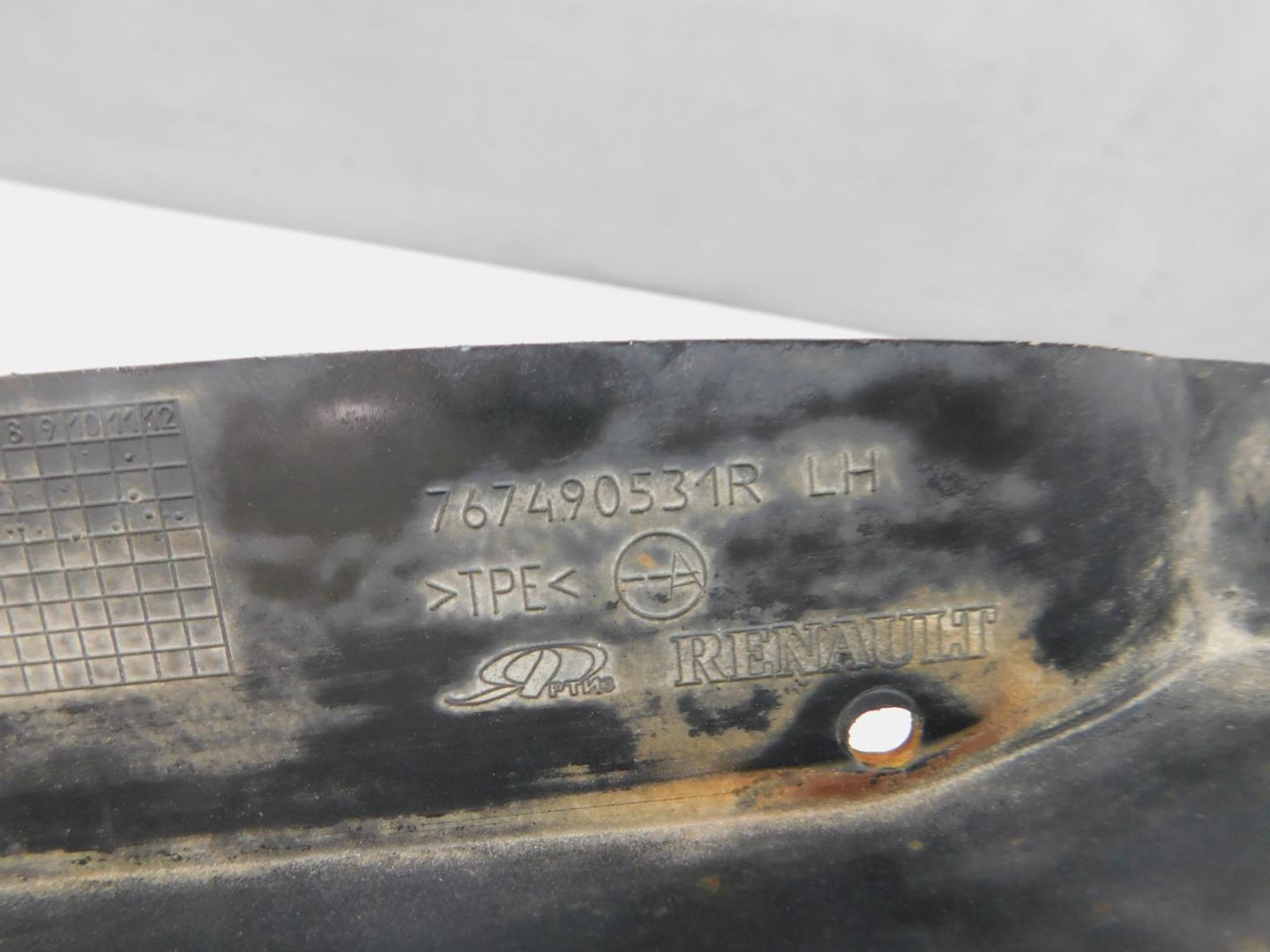 Брызговик задний левый