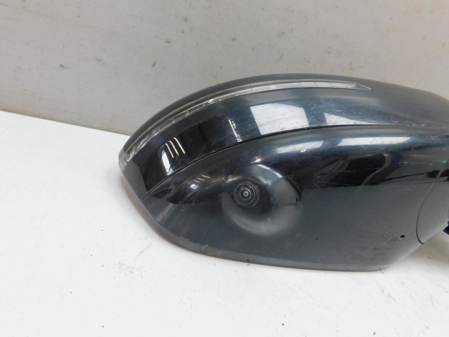 Зеркало правое электрическое