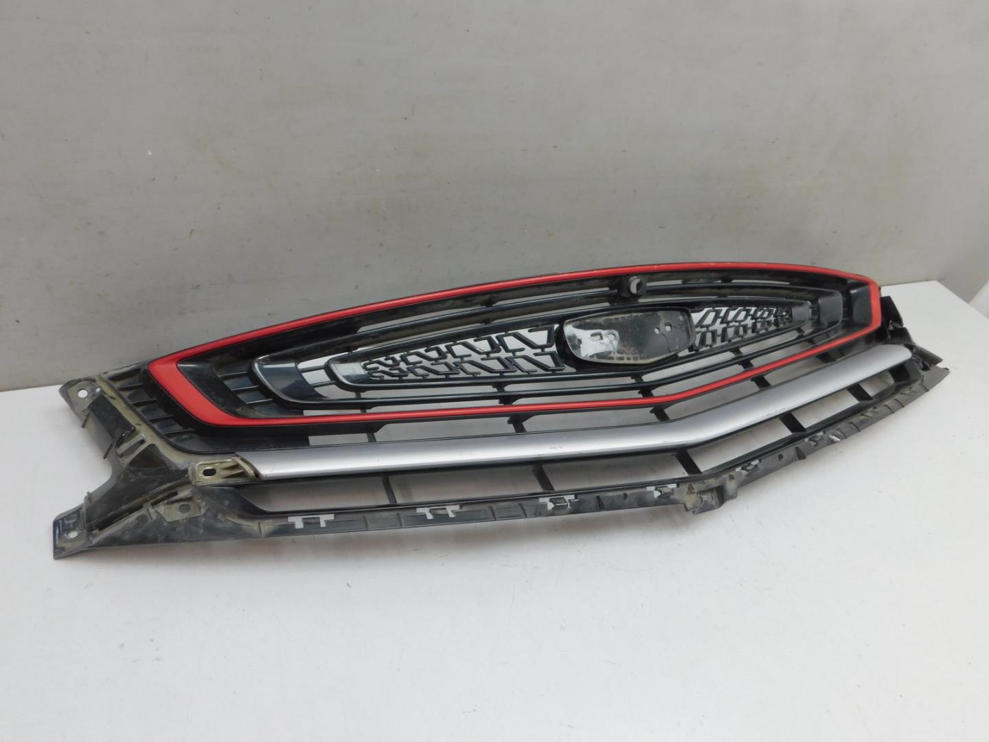 Решетка радиатора