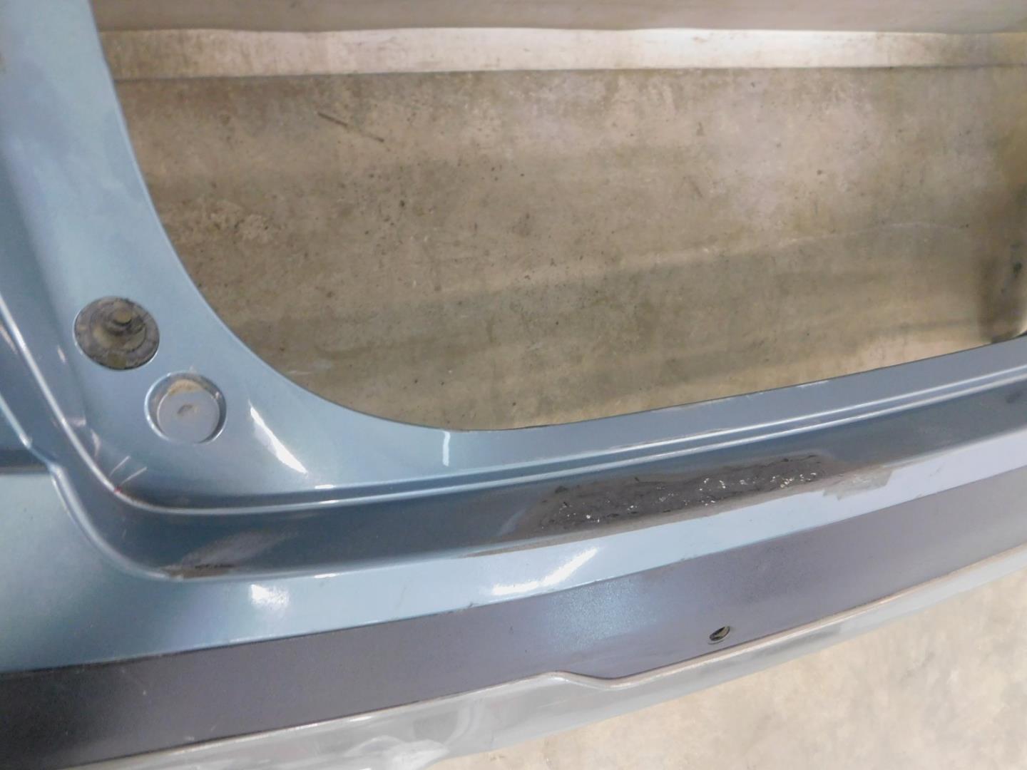 Бампер задний