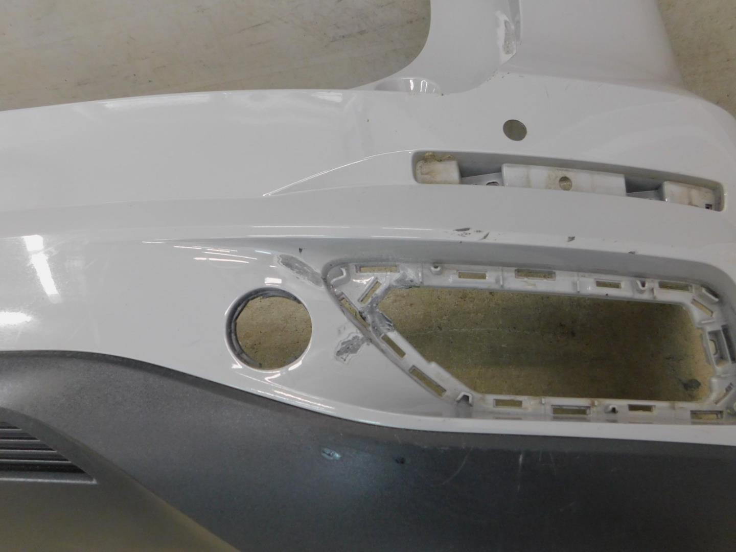 Бампер задний