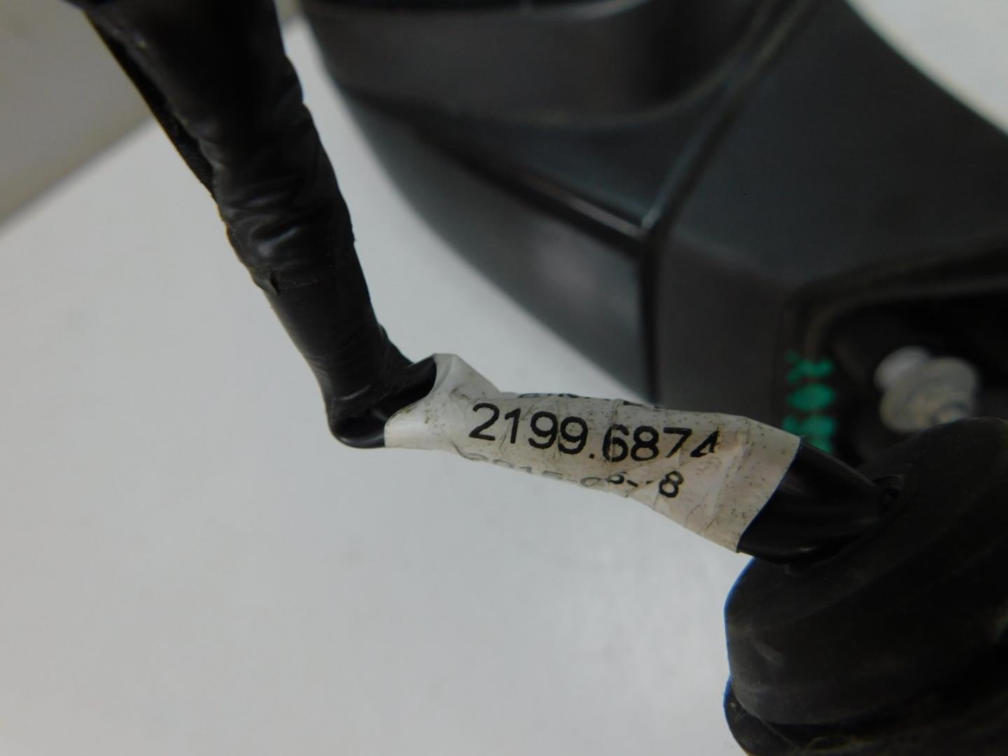 Зеркало правое электрическое