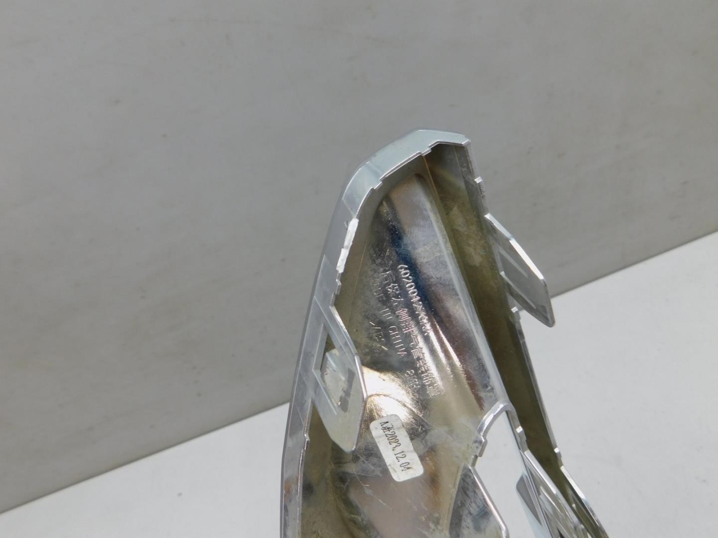 Накладка заднего бампера левая