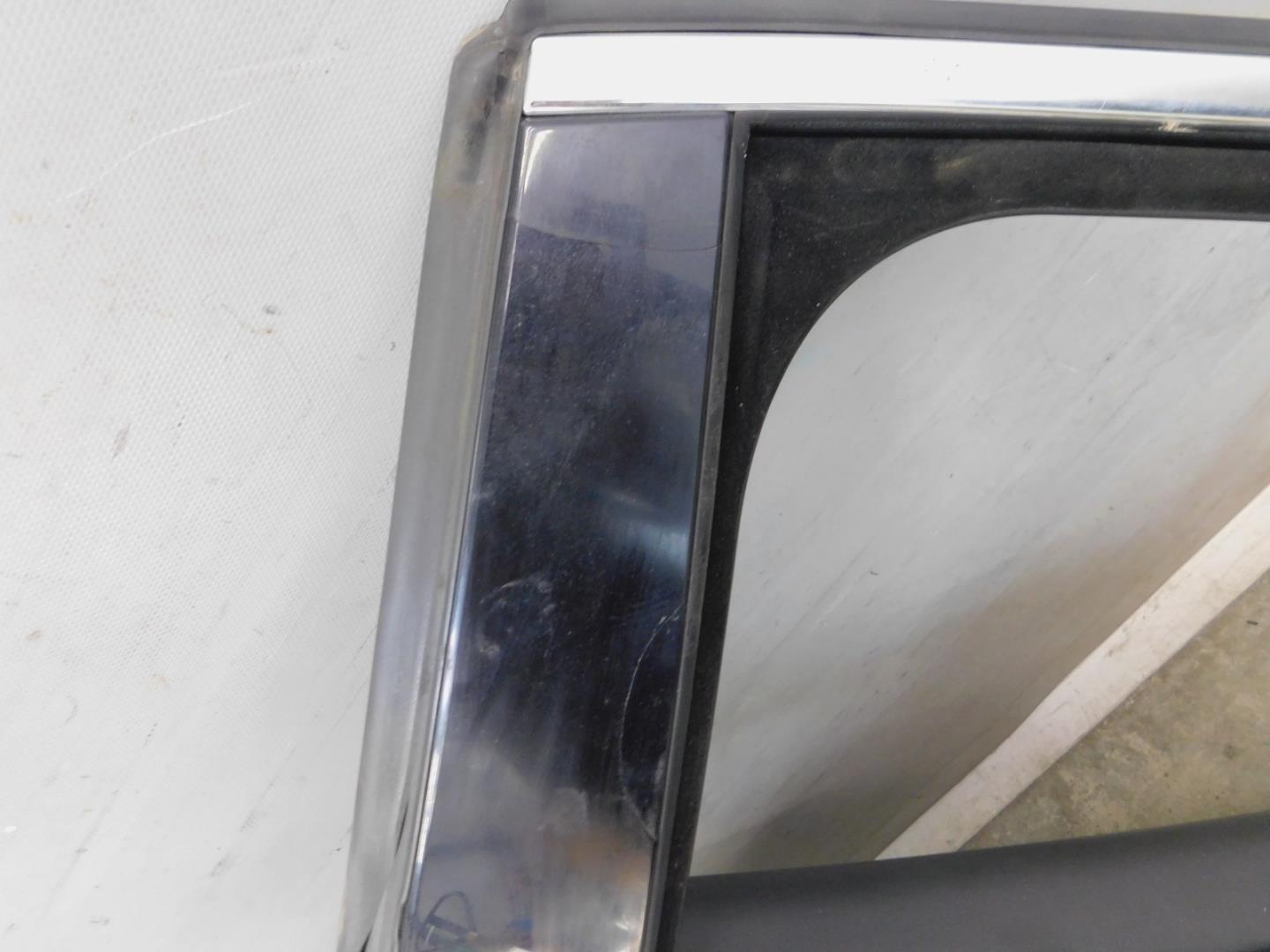 Дверь задняя левая