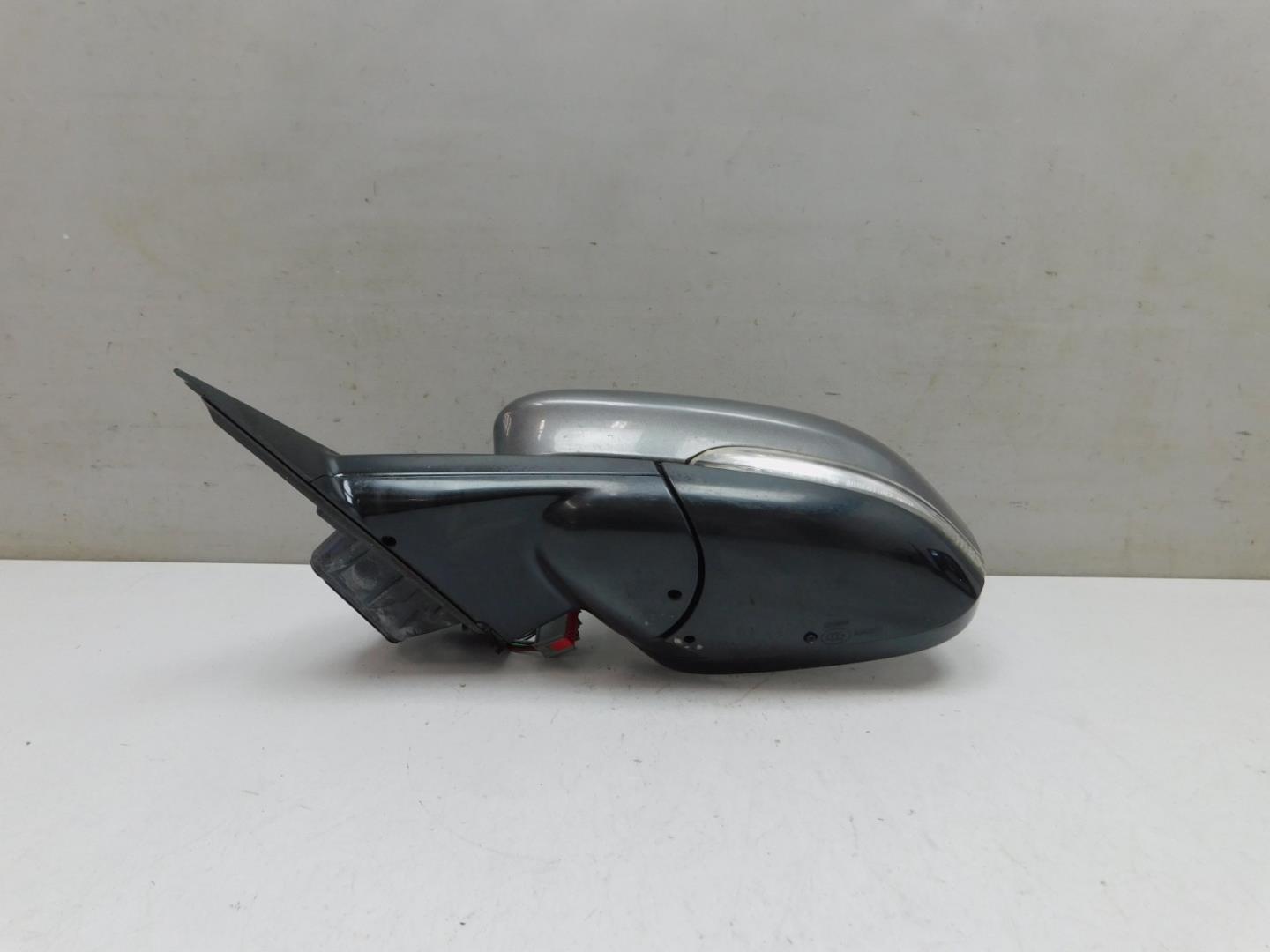 Зеркало левое электрическое