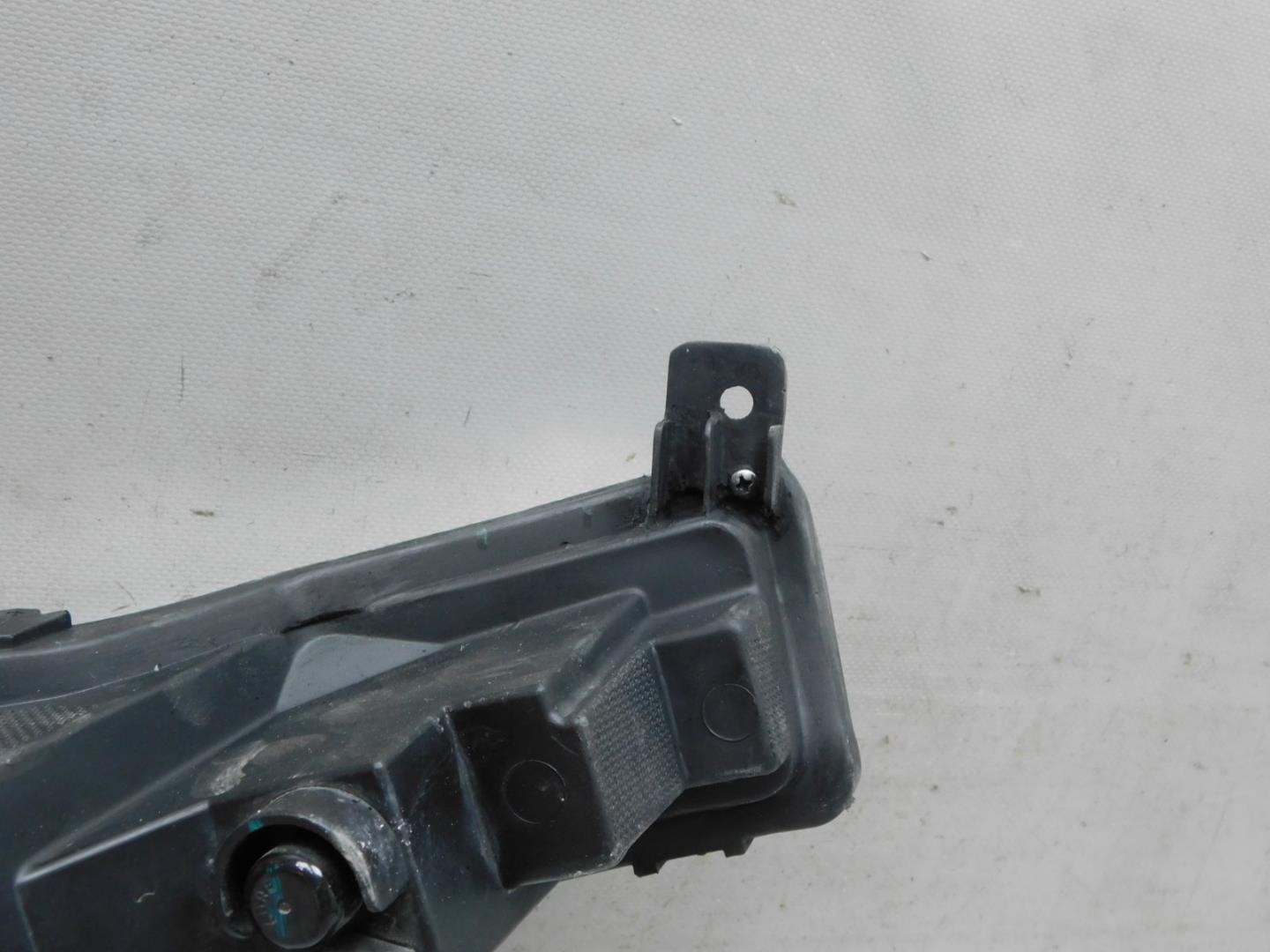 Габарит передний левый