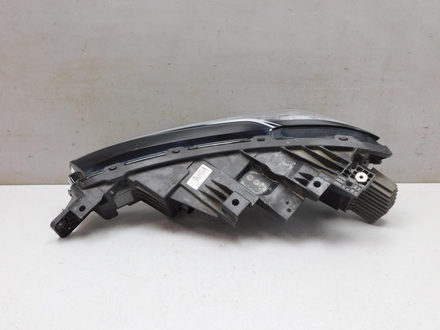 Габарит передний правый