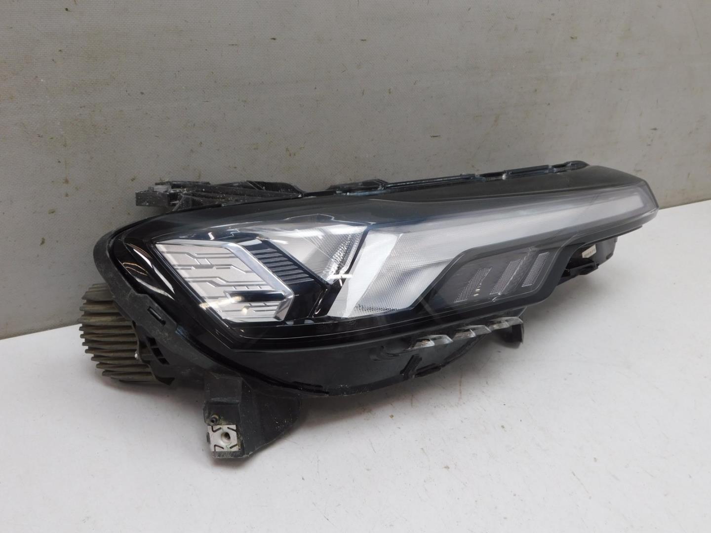 Габарит передний правый