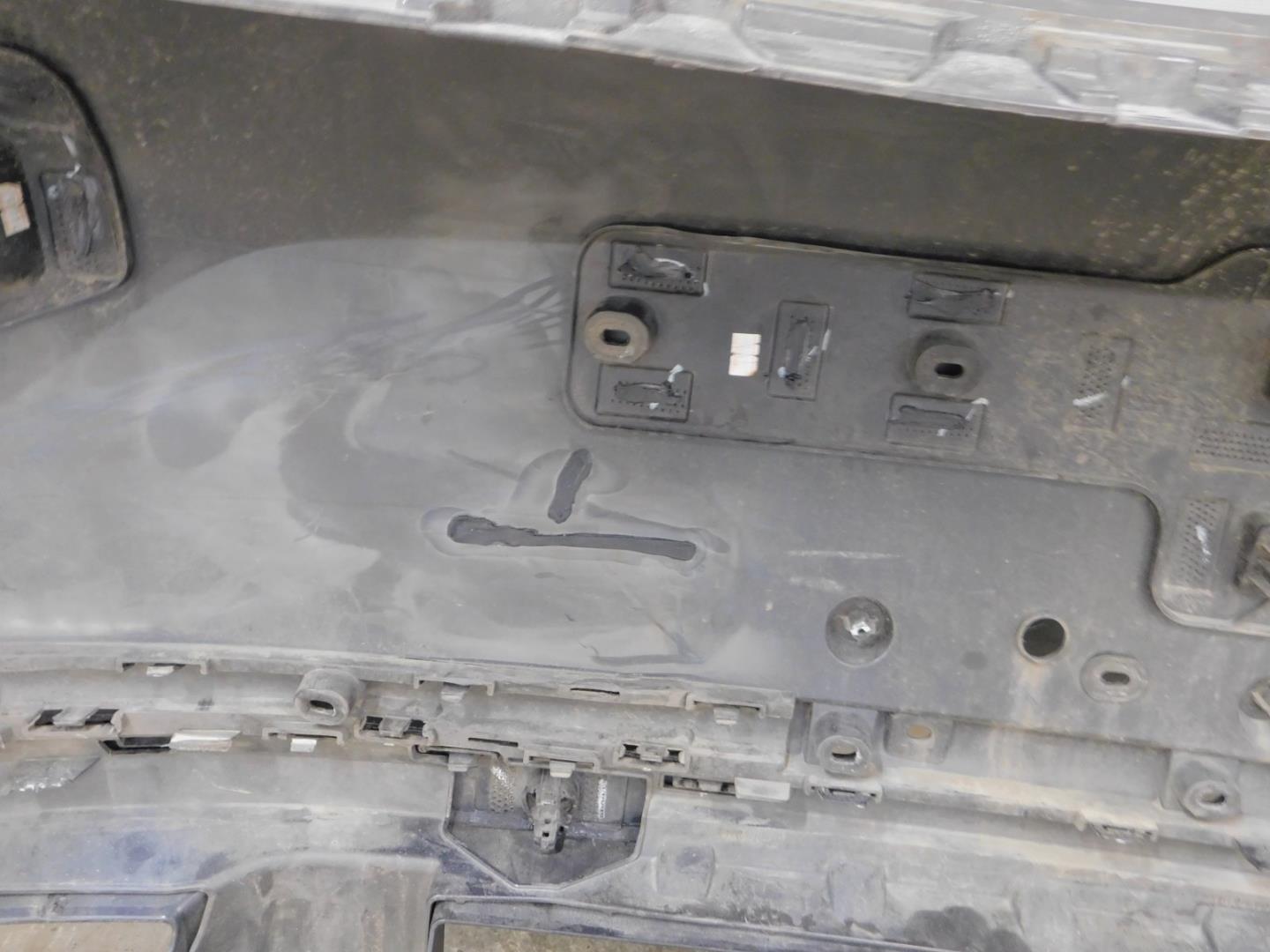 Бампер передний