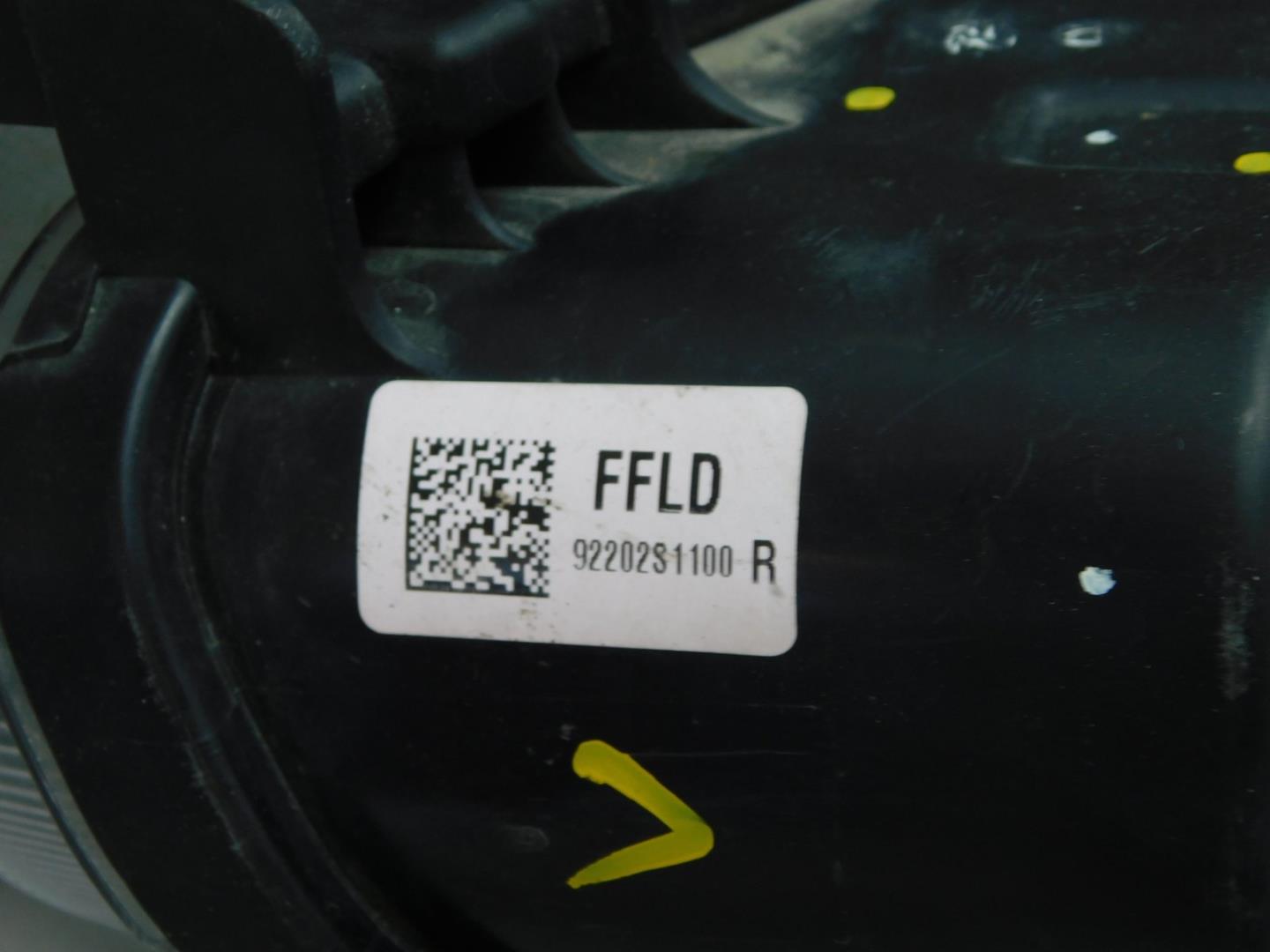 Фара противотуманная правая